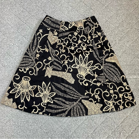 Talbots Collection A Line Skirt Size 2 Petite Black with Tan Allover Embroidery - Picture 12 of 12